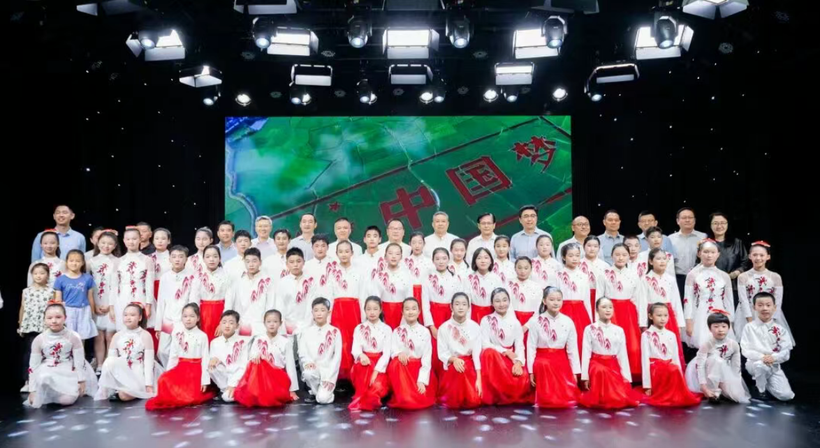 山海童声共鸣黄浦江畔—“山与海的童声”公益项目启航，童声唱响沪皖情